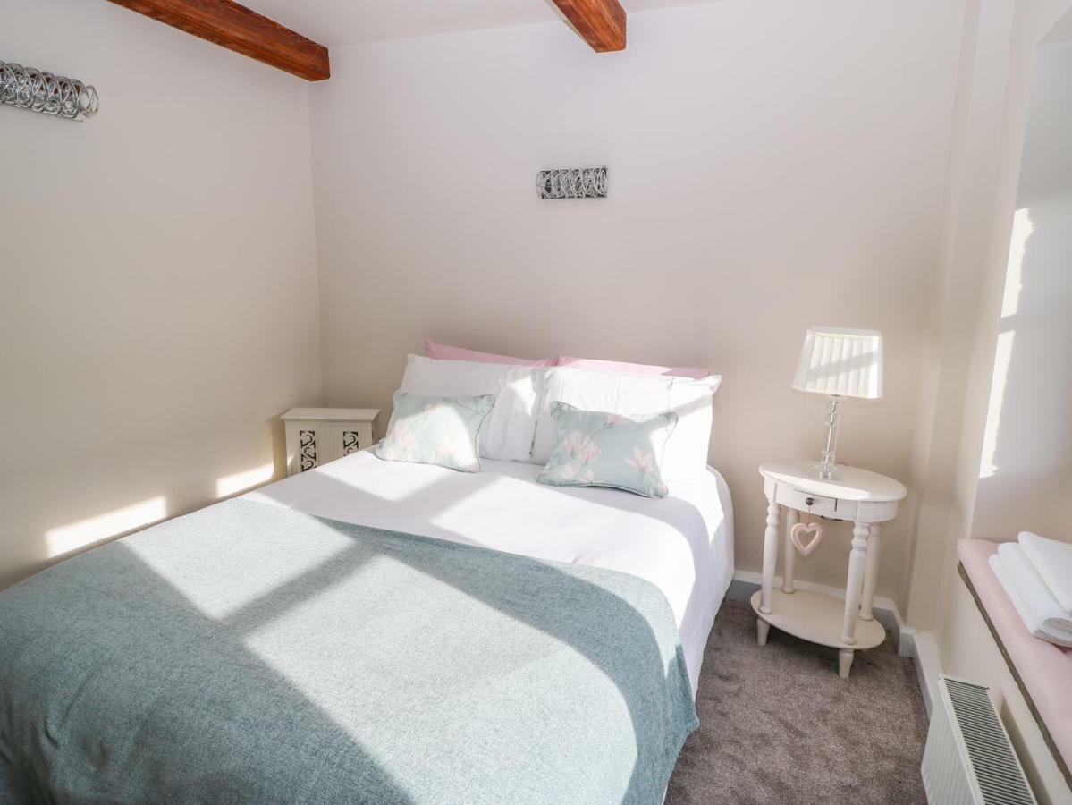 הולמפירת' Riverview Cottage מראה חיצוני תמונה